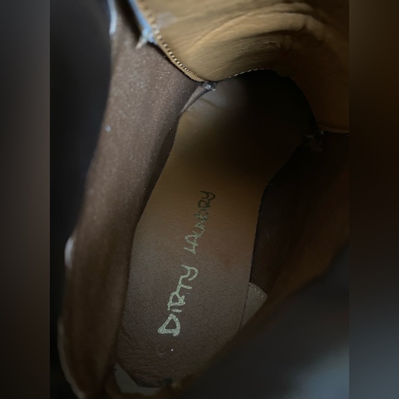 Dirty Laundry Lace Up Boots! 👢✨ - Picture 4 of 5